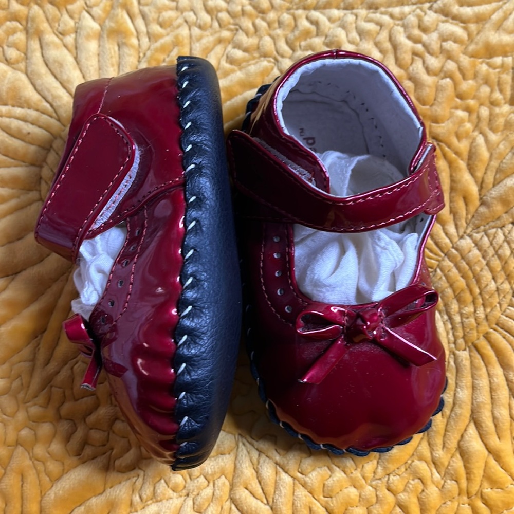 Pediped Red patent leather luminescent Maryjane infant 6-12 months ballet flat